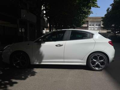 Alfa Romeo Giulietta 1750 Turbo TCT Quadrifoglio Verde Bianco usata Lecce