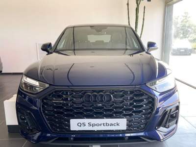 Audi Q5 SPB 55 TFSI e quattro S tronic Identity Black Blu/Azzurro usata Paruzzaro
