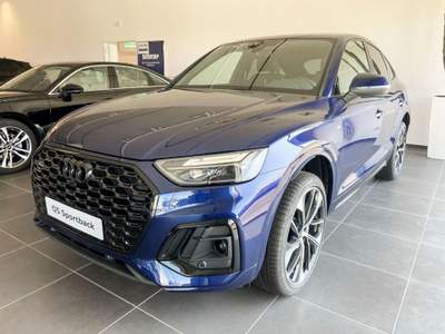 Audi Q5 SPB 55 TFSI e quattro S tronic Identity Black Blu/Azzurro usata Paruzzaro