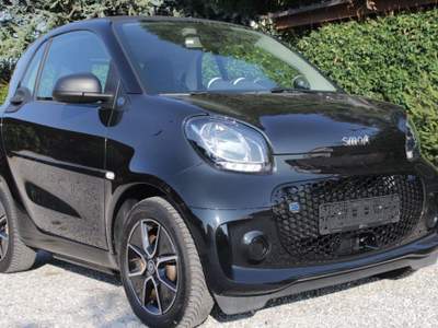 Smart ForFour fortwo EQ Racingred (22kW) Nero usata Medole