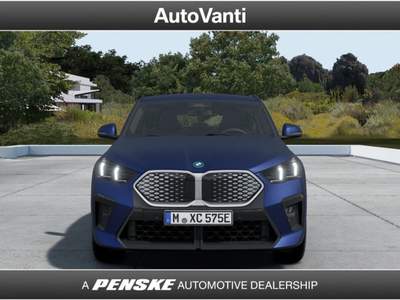 BMW iX2 eDrive 20 MSport Blu/Azzurro usata Granarolo dell'Emilia