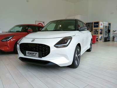 Suzuki Swift 1.2 Hybrid Top Bianco usata SOLARO