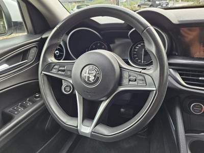 Alfa Romeo Stelvio 2.2 Turbodiesel 180 CV AT8 Q4 Business Bianco usata Monselice