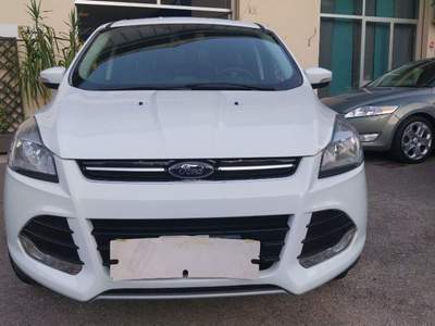 Ford Kuga 2.0 TDCI 163 CV 4WD Powershift Titanium Bianco usata Urbino
