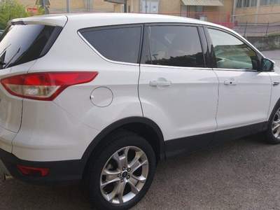 Ford Kuga 2.0 TDCI 163 CV 4WD Powershift Titanium Bianco usata Urbino