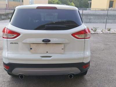 Ford Kuga 2.0 TDCI 163 CV 4WD Powershift Titanium Bianco usata Urbino