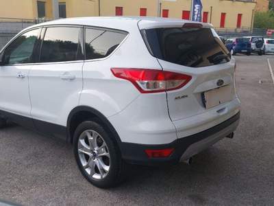Ford Kuga 2.0 TDCI 163 CV 4WD Powershift Titanium Bianco usata Urbino