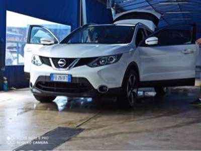 Nissan Qashqai N-Connect Bianco usata Giugliano in Campania