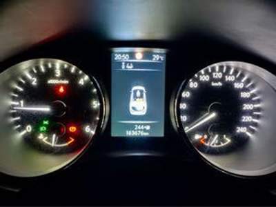 Nissan Qashqai N-Connect Bianco usata Giugliano in Campania