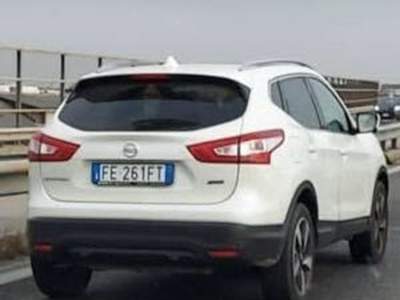 Nissan Qashqai N-Connect Bianco usata Giugliano in Campania
