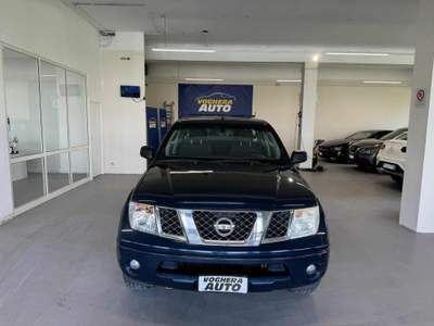 Nissan Navara 2.5 dCi 4 porte Double Cab LE Blu/Azzurro usata Rivanazzano Terme
