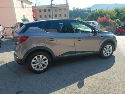 Renault Captur TCe 90 CV Intens - KM.19.950 - UNICOPROPRIETARIO Grigio usata Genova