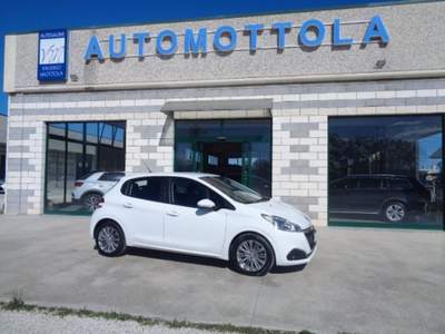 Peugeot 208 BlueHDi 75 5 porte Allure Bianco usata TROIA