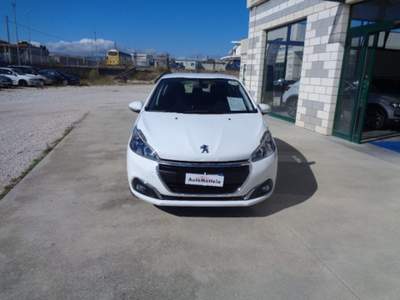 Peugeot 208 BlueHDi 75 5 porte Allure Bianco usata TROIA