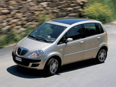 Lancia Musa 1.4 16v Platino Plus 100 dfn Grigio usata Cervignano del Friuli