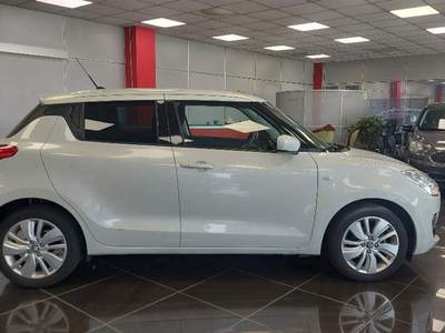 Suzuki Swift 1.2 Hybrid Cool Bianco usata Vicolungo