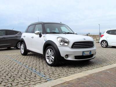 MINI Countryman Mini Cooper D Countryman ALL4 Automatica Bianco usata Latina
