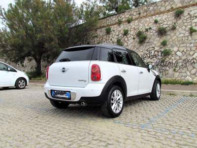 MINI Countryman Mini Cooper D Countryman ALL4 Automatica Bianco usata Latina
