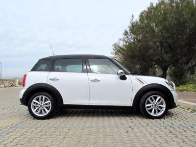 MINI Countryman Mini Cooper D Countryman ALL4 Automatica Bianco usata Latina