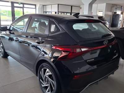 Hyundai i20 1.2 MPI MT GPL Connectline  MY 25 Verde usata Ferrara