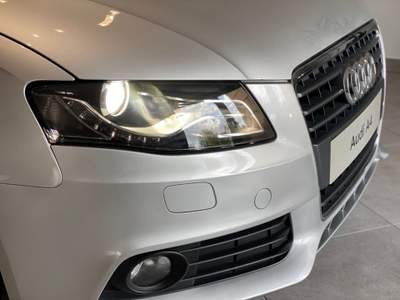 Audi A4 Berlina Advanced di Unico Proprietario Argento usata Troia