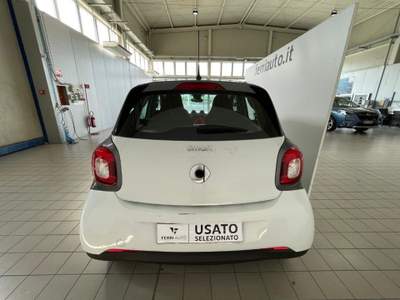Smart ForFour 70 1.0 twinamic Passion Bianco usata Muggia