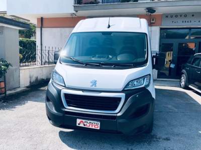Peugeot Boxer 335 2.2 BlueHDi 140 S&S PC-TM Furgone Bianco usata Isernia