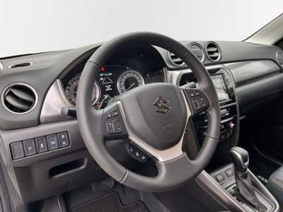 Suzuki Vitara 1.5  Hybrid A/T Comfort Bianco usata Castelnuovo Rangone