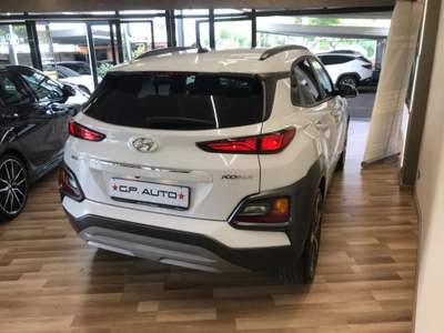 Hyundai Kona 1.6 CRDI 115 CV Xpossible Bianco usata Santa Maria di Licodia