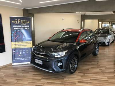 Kia Stonic 1.6 CRDi 110 CV Style Grigio usata Santa Maria di Licodia
