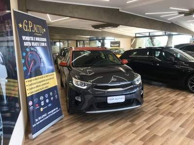 Kia Stonic 1.6 CRDi 110 CV Style Grigio usata Santa Maria di Licodia