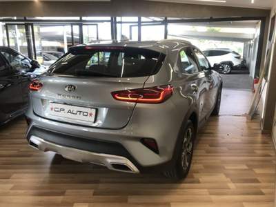 Kia XCeed 1.6 CRDi 115 CV Style Grigio usata Santa Maria di Licodia