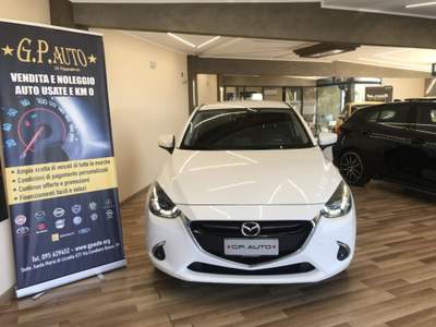 Mazda 2 1.5 105 CV Skyactiv-D Exceed Bianco usata Santa Maria di Licodia