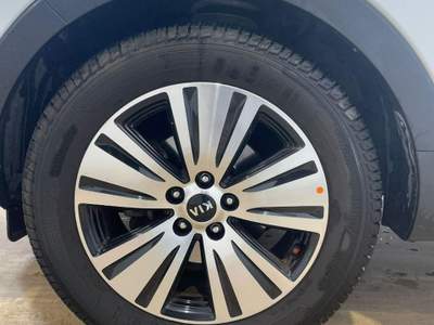 Kia Sportage 1.7 CRDI VGT 2WD Class Bianco usata ZEVIO