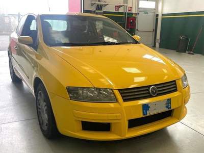 Fiat Stilo 2.4i 20V Selespeed 3 porte Abarth - ISCRITTA ASI Giallo usata abbiategrasso