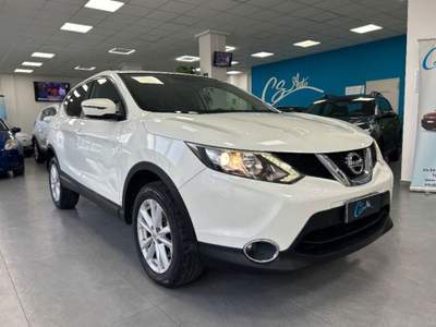 Nissan Qashqai 1.5 dci Business 110cv E6 Bianco usata Carlentini