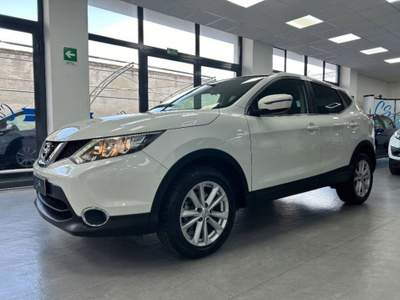 Nissan Qashqai 1.5 dci Business 110cv E6 Bianco usata Carlentini