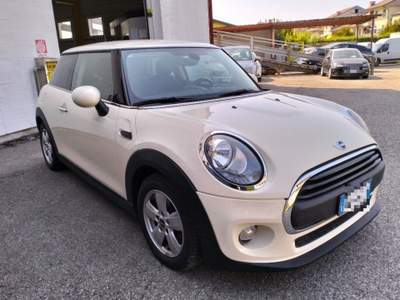MINI One 1.2 One 75 CV Neopatentati Beige usata Camisano Vicentino