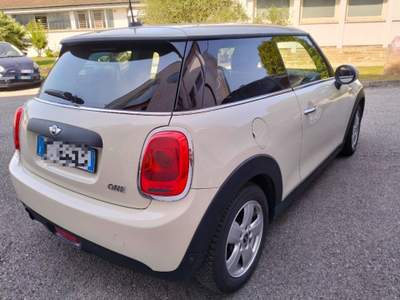 MINI One 1.2 One 75 CV Neopatentati Beige usata Camisano Vicentino