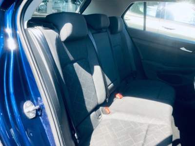 Volkswagen Golf 2.0 TDI 115 CV SCR Life Blu/Azzurro usata Isernia