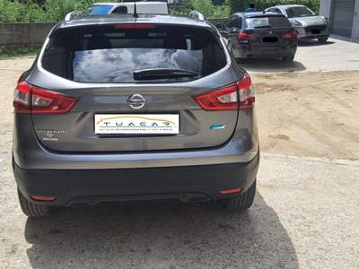 Nissan Qashqai 360° 1.5 dCi Grigio usata Vibo Valentia