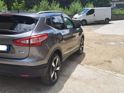 Nissan Qashqai 360° 1.5 dCi Grigio usata Vibo Valentia