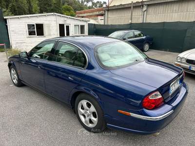 Jaguar S-Type JAGUAR S-TYPE 3.0 V6 Blu/Azzurro usata Roma