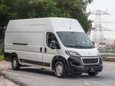Peugeot Boxer 435 2.0 BlueHDi 160CV PLM-TA Furgone PREZZO+IVA Bianco usata Concordia Sagittaria