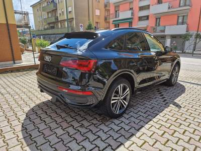 Audi Q5 Sportbaback /20'' /CAMERA /CARPLAY /LED Nero usata Treviso
