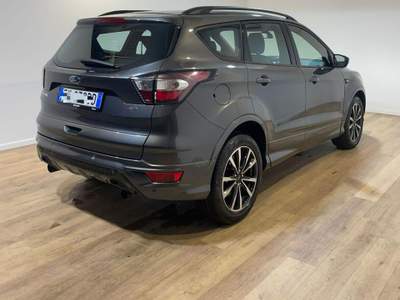 Ford Kuga 2.0 TDCI 150 CV S&S 4WD Powershift ST-Line Grigio usata ZEVIO