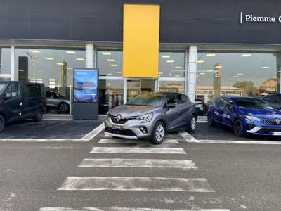 Renault Captur Plug-in Hybrid E-Tech 160 CV Intens Grigio usata San Martino Siccomario