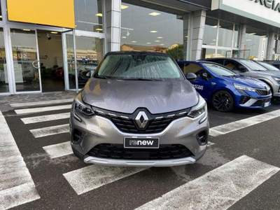 Renault Captur Plug-in Hybrid E-Tech 160 CV Intens Grigio usata San Martino Siccomario