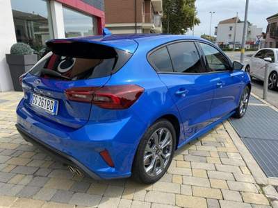 Ford Focus 1.0 EcoBoost Hybrid 125 CV 5p ST-Line NAVI-CAM-LED Blu/Azzurro usata Alba