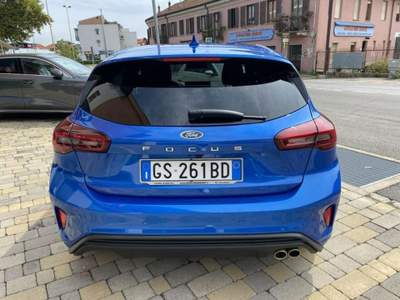 Ford Focus 1.0 EcoBoost Hybrid 125 CV 5p ST-Line NAVI-CAM-LED Blu/Azzurro usata Alba